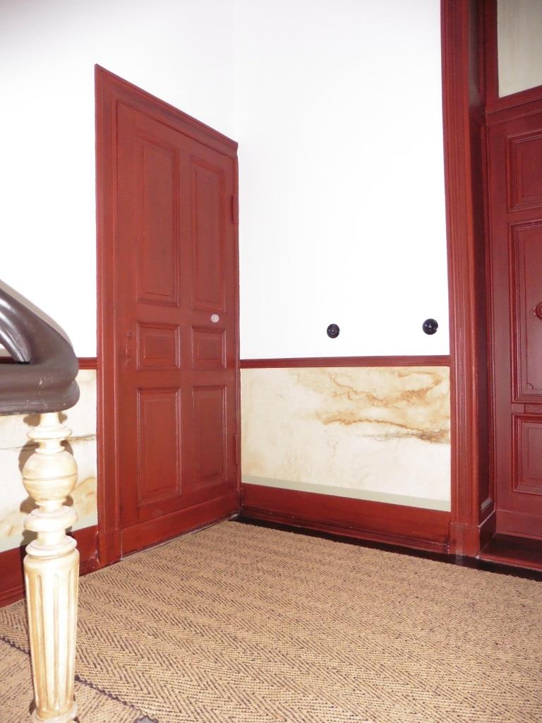 Deckenmalerei, Kalkspachtel, Spachteltechnik, Schablonentechnik, Jugendstil  Treppenhaus, Treppenhaus Berlin, Gründerzeit Treppenhaus Berlin, Malerarbeiten Berlin, Maler Berlin, Restaurierung Berlin, Schablonen, Lasur, Lasuren, Marmorimitation, Marmorierung, Kreuzberg, Prenzlauer Berg, Charlottenburg